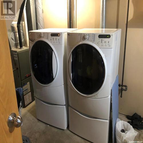 11 Coupland Crescent, Meadow Lake, SK - Indoor Photo Showing Laundry Room