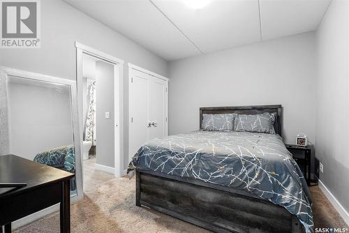 703 550 4Th Avenue N, Saskatoon, SK - Indoor Photo Showing Bedroom