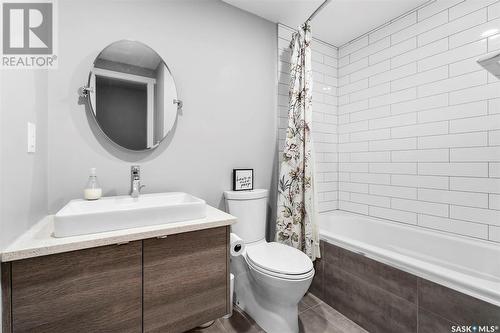 703 550 4Th Avenue N, Saskatoon, SK - Indoor Photo Showing Bathroom