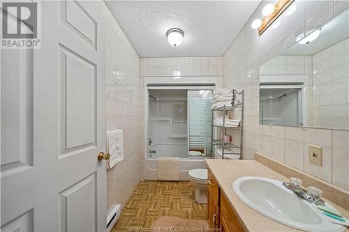 8012 Route 112, Hunter'S Home, NB - Indoor Photo Showing Bathroom