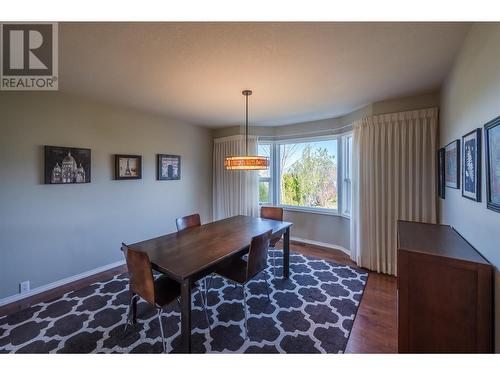 1033 Westminster Avenue E, Penticton, BC - Indoor Photo Showing Dining Room