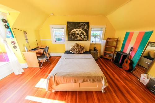 413 Nelson Avenue, Nelson, BC - Indoor