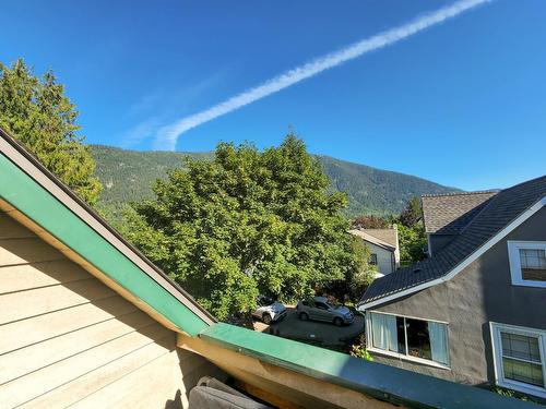 413 Nelson Avenue, Nelson, BC - Outdoor