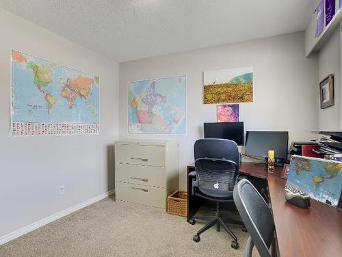 815 Puhallo Drive, Kamloops, BC - Indoor Photo Showing Office