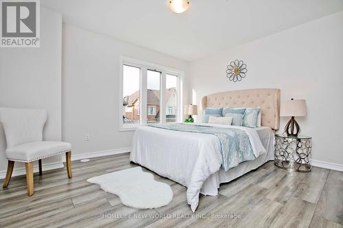 2407 Nantucket Chase, Pickering, ON - Indoor Photo Showing Bedroom