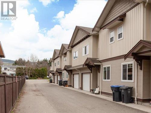 9626 Jensen Road Unit# 4, Lake Country, BC - Outdoor