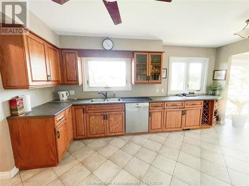 53 Glenmar Street, Chatham, ON - Indoor Photo Showing Kitchen With Double Sink