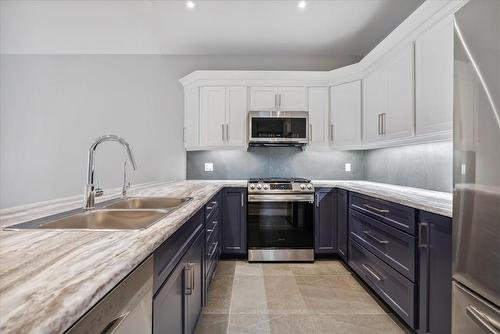 140 Lafayette Street E, Jarvis, ON - Indoor Photo Showing Kitchen With Stainless Steel Kitchen With Double Sink With Upgraded Kitchen