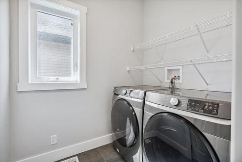 140 Lafayette Street E, Jarvis, ON - Indoor Photo Showing Laundry Room