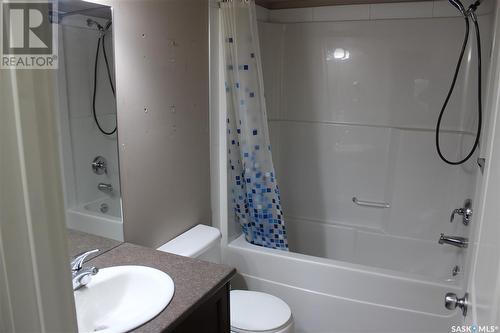 406 304 Petterson Drive, Estevan, SK - Indoor Photo Showing Bathroom
