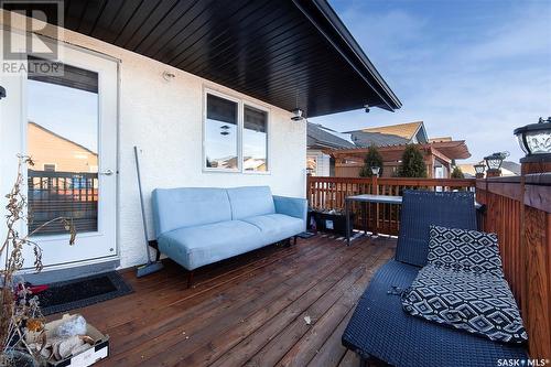 527 West Hampton Boulevard, Saskatoon, SK - Outdoor With Deck Patio Veranda With Exterior