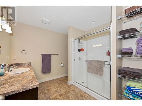 3780 Schubert Road Road Unit# 247, Armstrong, BC - Indoor Photo Showing Bathroom