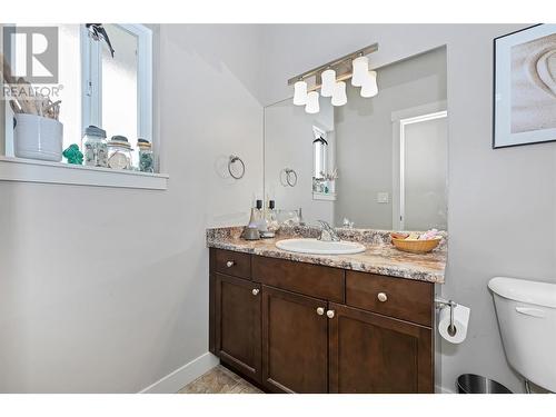3780 Schubert Road Road Unit# 247, Armstrong, BC - Indoor Photo Showing Bathroom