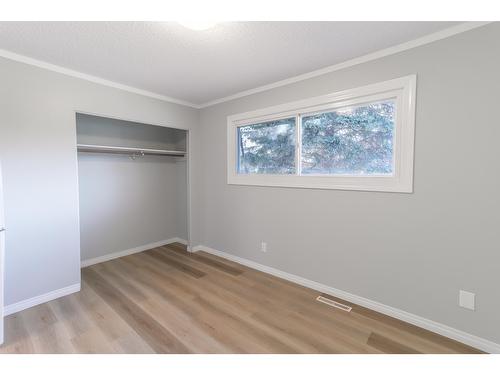 1216 3Rd Avenue S, Cranbrook, BC - Indoor Photo Showing Other Room