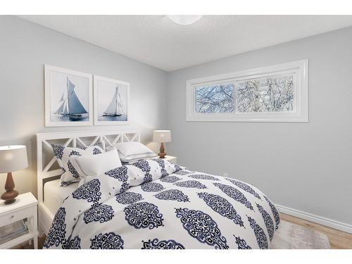 1216 3Rd Avenue S, Cranbrook, BC - Indoor Photo Showing Bedroom