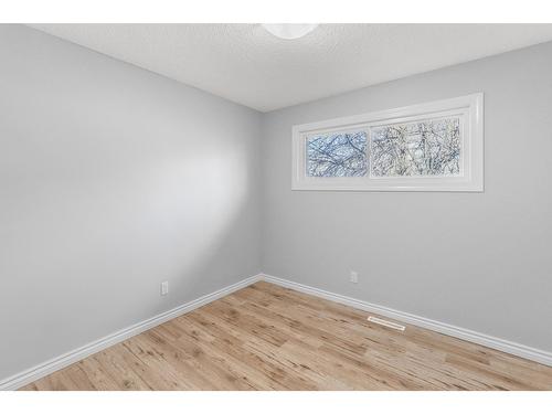 1216 3Rd Avenue S, Cranbrook, BC - Indoor Photo Showing Other Room