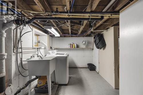 160 Kohler St, Sault Ste. Marie, ON - Indoor Photo Showing Laundry Room
