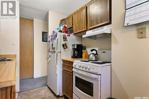 103 15 Alport Crescent, Regina, SK - Indoor Photo Showing Kitchen