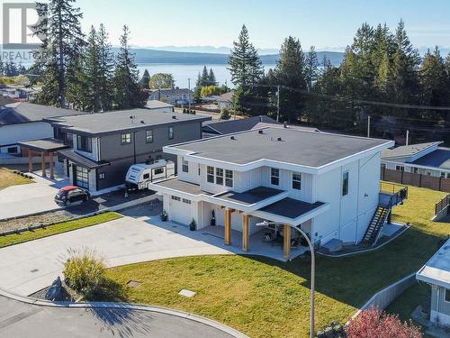 3551 Selkirk Ave, Powell River, BC - Outdoor With Body Of Water
