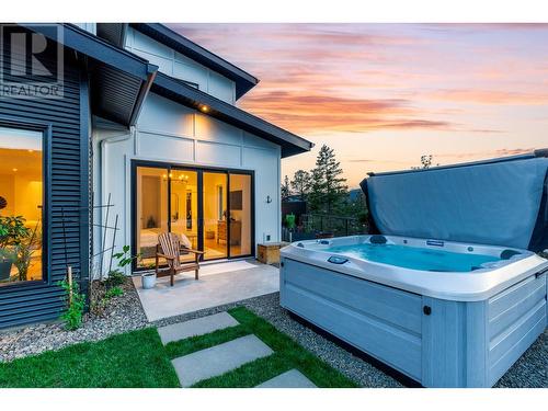 3055 Shaleview Drive, West Kelowna, BC - Outdoor