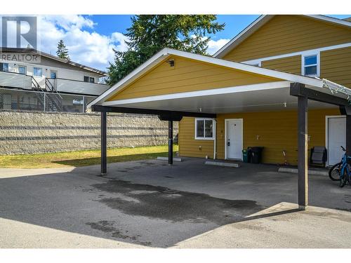 780 20 Street Ne Unit# 4, Salmon Arm, BC - Outdoor