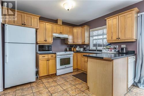 132 Mecca Dr, Moncton, NB - Indoor Photo Showing Kitchen