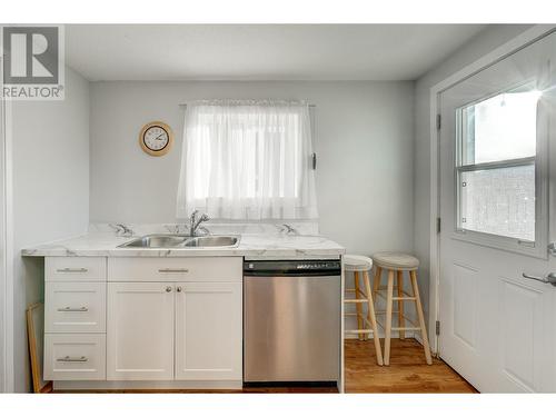 2695 Dafoe Street, Penticton, BC - Indoor Photo Showing Kitchen With Double Sink
