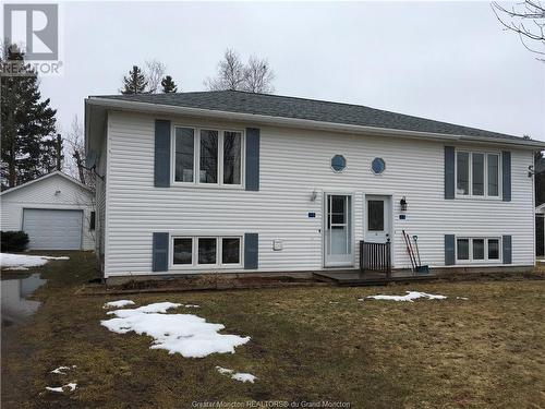 15 Tiffany Ave, Bouctouche, NB - Outdoor