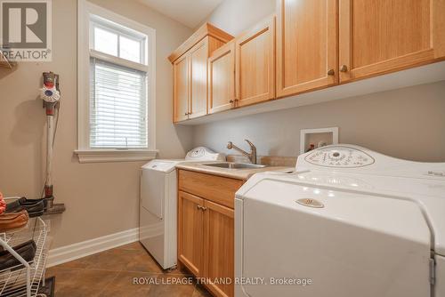 #23 -2014 Valleyrun Blvd, London, ON - Indoor Photo Showing Laundry Room