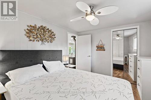 38 Macpherson Crescent, Kawartha Lakes, ON - Indoor Photo Showing Bedroom