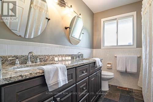 9630 Wellington Road 42 Rd, Erin, ON - Indoor Photo Showing Bathroom