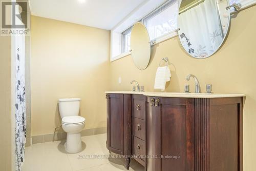 9630 Wellington Road 42 Road, Erin, ON - Indoor Photo Showing Bathroom