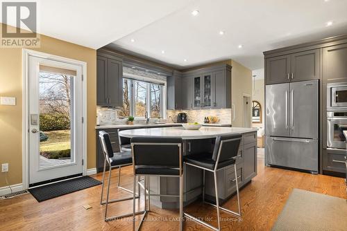 28 Golf Club Crescent, Kawartha Lakes, ON - Indoor Photo Showing Kitchen With Upgraded Kitchen