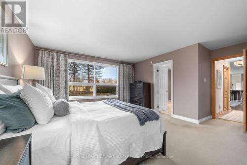 28 Golf Club Crescent, Kawartha Lakes, ON - Indoor Photo Showing Bedroom