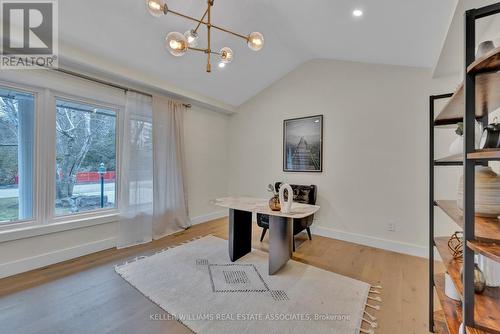 551 Cochise Cres, Mississauga, ON - Indoor