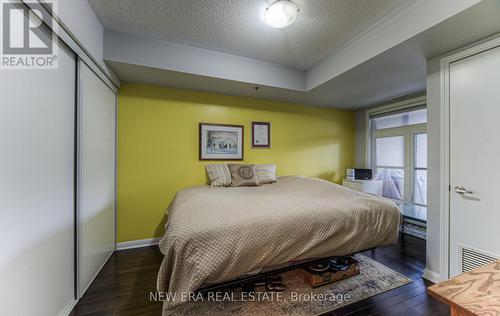 #405 -3070 Rotary Way, Burlington, ON - Indoor Photo Showing Bedroom