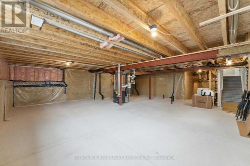 168 Gosling Crescent, Ottawa, ON - Indoor With Storage