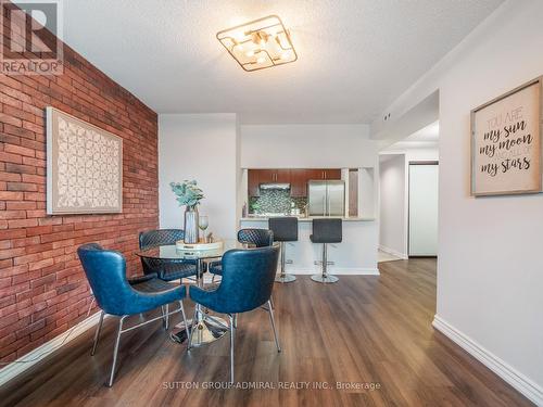 #206 -1797 Queen St E, Toronto, ON - Indoor Photo Showing Dining Room