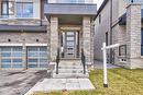 17 Longworth Ave, Richmond Hill, ON  - Outdoor With Facade 