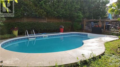 120 Rocky Hill Drive, Barrhaven, ON - Outdoor With In Ground Pool With Backyard