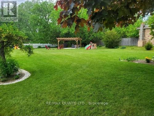 194 Upper Lake Street, Prince Edward County, ON - Outdoor