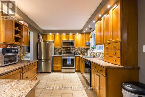 646 Bridge Street E, Belleville, ON - Indoor Photo Showing Kitchen
