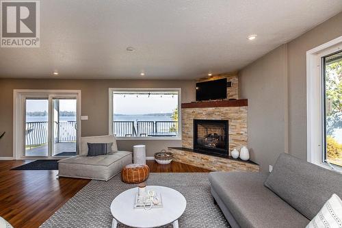 55680 Jardine Loop, Prince George, BC - Indoor Photo Showing Living Room With Fireplace
