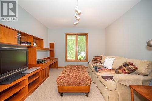 Bedroom currently used as a den - 27 Rocky Shores Lane, Round Lake Centre, ON - Indoor