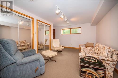 27 Rocky Shores Lane, Round Lake Centre, ON - Indoor Photo Showing Living Room