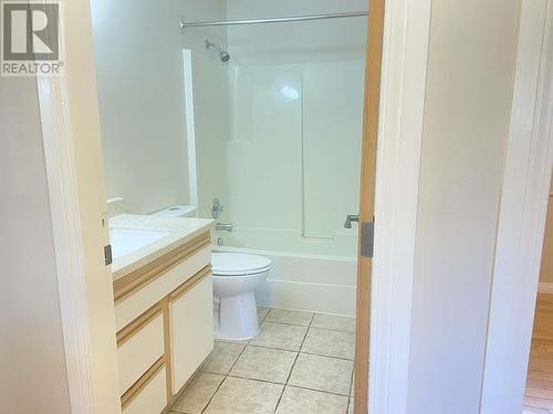 7961 Rosewood Place, Prince George, BC - Indoor Photo Showing Bathroom