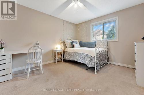251 Braithwaite Ave, Hamilton, ON - Indoor Photo Showing Bedroom