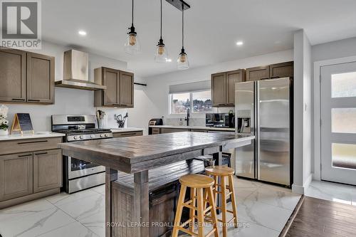 2317 Old Norwood Rd, Otonabee-South Monaghan, ON - Indoor Photo Showing Kitchen