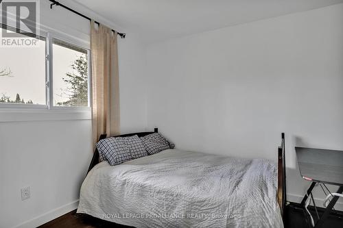 2317 Old Norwood Rd, Otonabee-South Monaghan, ON - Indoor Photo Showing Bedroom