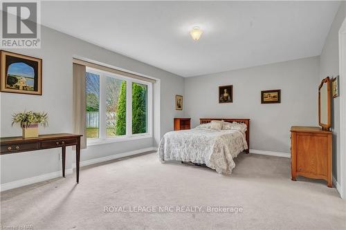 #9 -556 King St, Niagara-On-The-Lake, ON - Indoor Photo Showing Bedroom